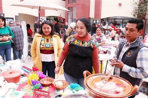 Realiza Gobierno de Rosarito Festival de la Piñata y El Mole