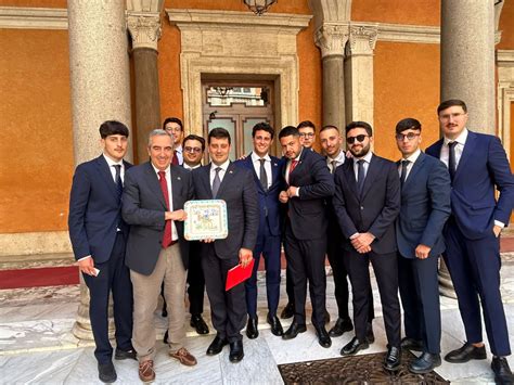 I GIOVANI DI FORZA ITALIA SALERNO PROTAGONISTI AL CONGRESSO PROVINCIALE