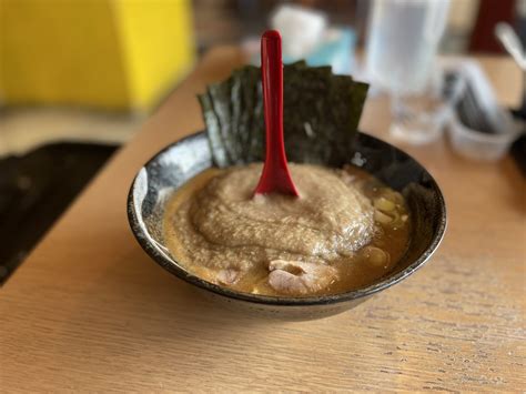 超濃厚！【大岩亭】のレンゲが立つ特鳥ラーメンを実食レポート トラベルエスコート