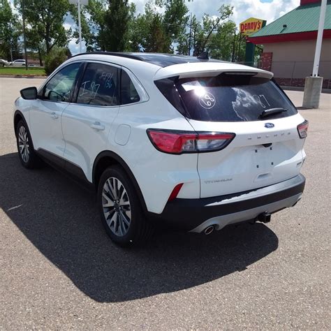 New 2022 Ford Escape Titanium Hybrid 22ec74452 Red Deer Alberta Go Auto