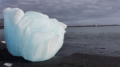 Island Iceland Diamond Beach Eystri Fellsfjara Stkone Flickr