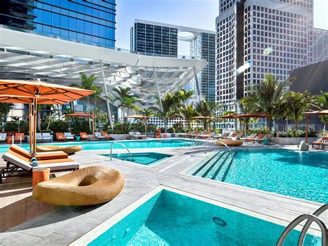 6 Best Rooftop Pools In Miami 2024 Update