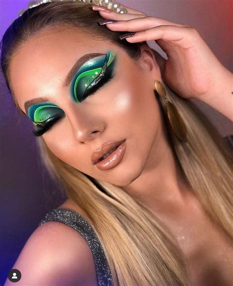 Pin De Cosmic Mermaid 89 Em Make Up Ideas Maquiagem Maquiagem