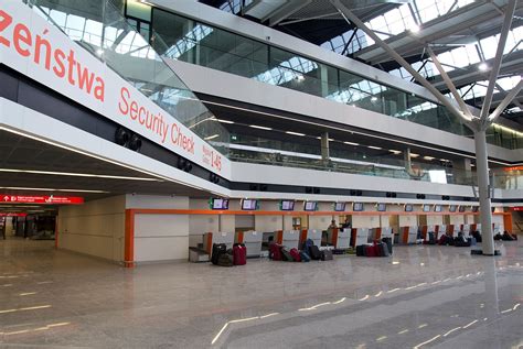 Zmodernizowany Terminal A Na Lotnisku Chopina Zdjecia Warszawa W