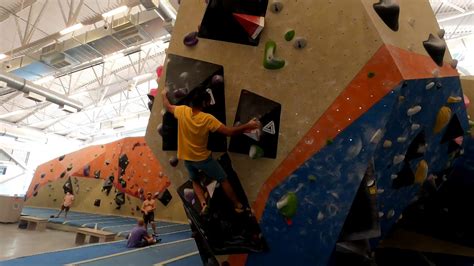 Bouldering At Stone Summit Kennesaw Climbing Gym Youtube