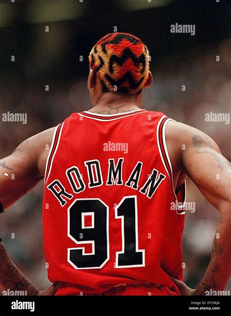 Dennis rodman bulls hi-res stock photography and images - Alamy