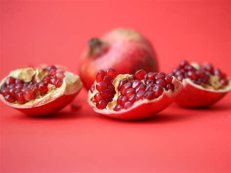 You Should Truly Start Eating Pomegranate Grazia Usa