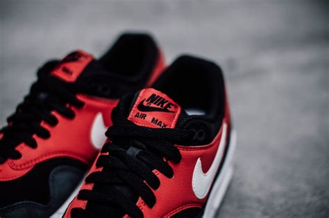 Nike Air Max 1 Essential "Action Red" - MASSES