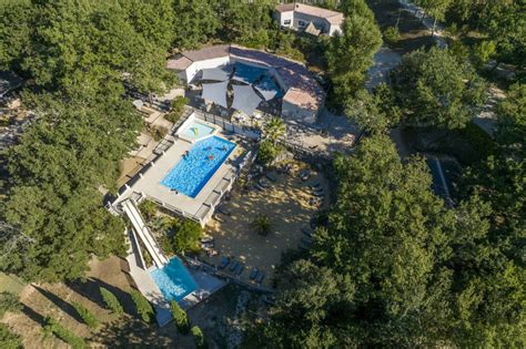 Slow Village Provence Occitanie Camping De Luxe Gard La Roque Sur C Ze