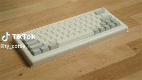 Type Like Lego With The Most Satisfying Sounding Keyboard