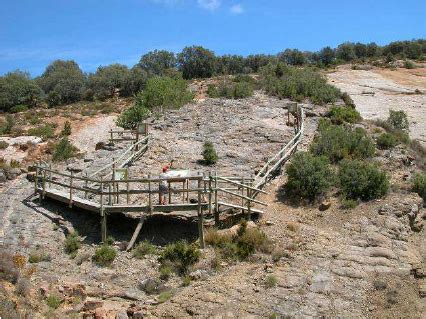 Hike the Route of the Hermitages de Tella in Spain