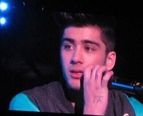 Zayn Malik - Celebrities Crying - Heart