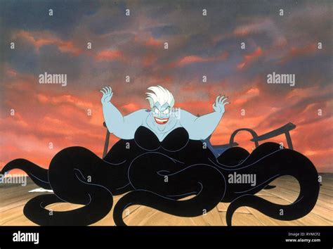 Ursula the little mermaid 1989 hi-res stock photography and images - Alamy