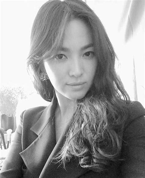 wandering thoughts...my K-World: Song Hye Kyo Instagram Update 160508