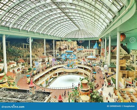 Lotte World Indoor Amusement Park Editorial Image | CartoonDealer.com ...