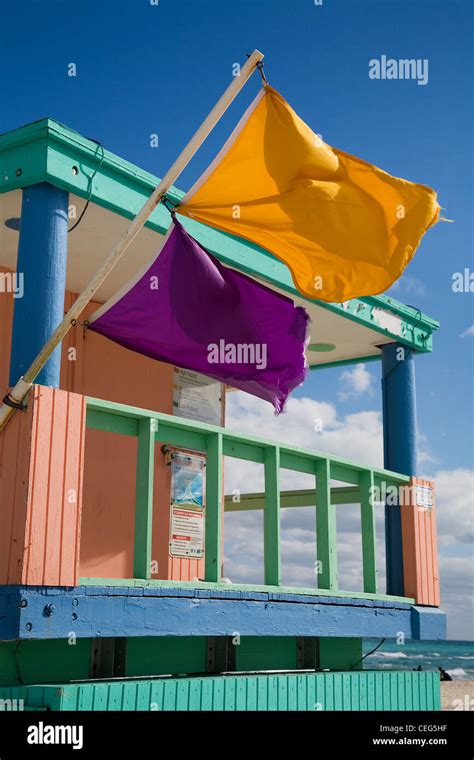 Lifeguard House In Miami Beach Hi Res Stock Photography And Images Alamy