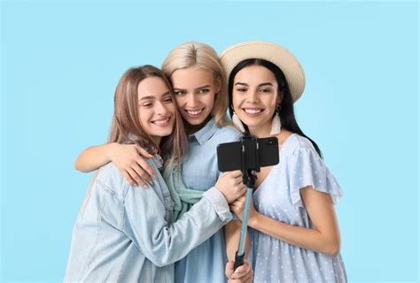 Light Blue Il Colore Più Alla Moda Dellestate Consigli Su Come