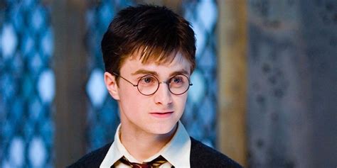 Harry Potter Why Daniel Radcliffe Broke So Many Wands During Filming