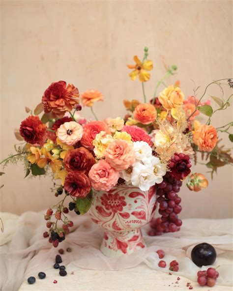 30 Beautiful Spring Flower Arrangements You Will Love