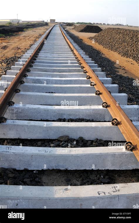 What Is Broad Gauge Metre Gauge And Narrow Gauge In Indian Railway