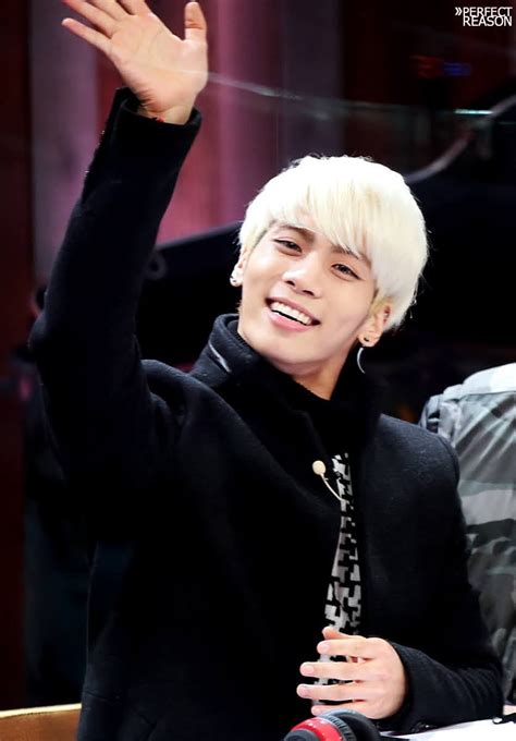 I just realised that I haven't done a Jonghyun post even though he is my bias 😱 This needs to be ...