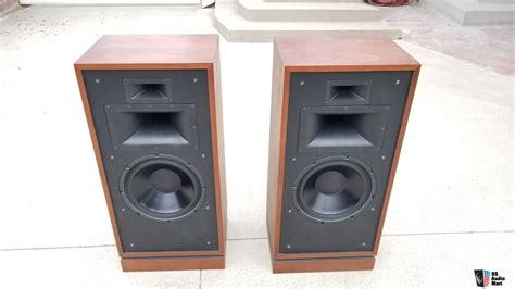 Klipsch Forte II Speakers Oiled Walnut Crites Woofers And Tweeters