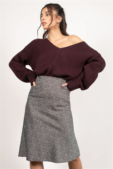 How Deep V Neck Sweater In Wine 27 Tobi Us