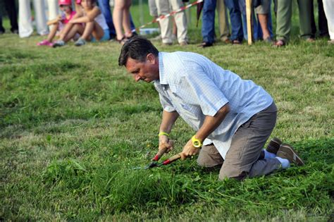 Kdo bo grel Predsedniški stolček ali zakaj bi sploh šli na volitve