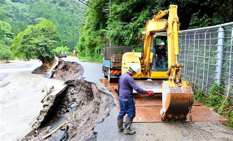 孤立きょうにも解消 台風7号 鳥取県 5集落通行復旧急ぐ 日本海新聞 Netnihonkai