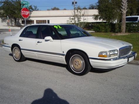 Buick Park Avenue Ultra Miles Bright White Clearcoat L V