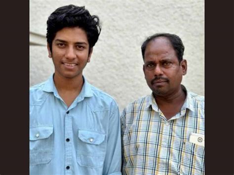 Ambulance Drivers Son Anas Khan Qualifies For Iit Hyderabad