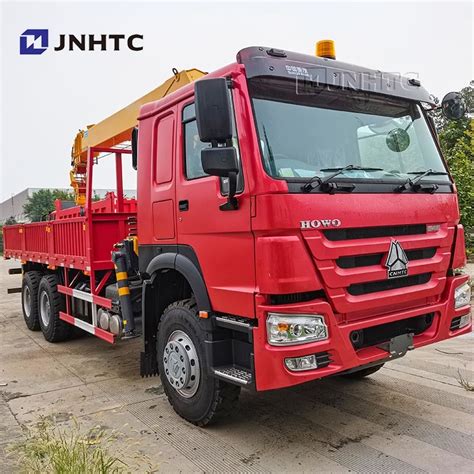 Sinotruk HOWO 340HP 12 Tons Cargo Truck With Crane For Construction