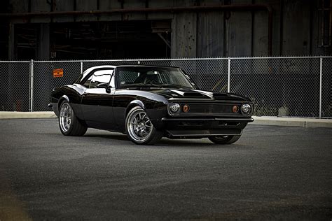 When Classics Has Its Name: Glossy Black Chevy Camaro Reveals Truly ...