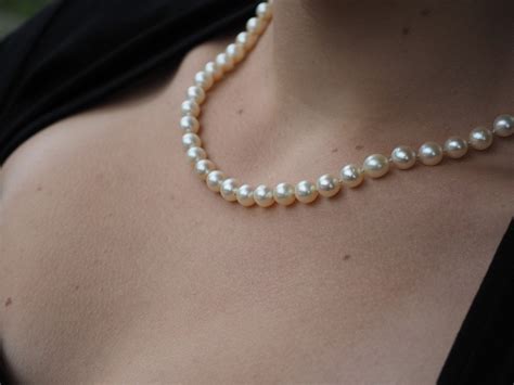 Your Complete Guide to Choosing the Perfect Pearl Necklace Length | Pearl Wise