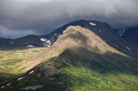 The Wedge | hike in Chugach State Park, Alaska | Winterbear