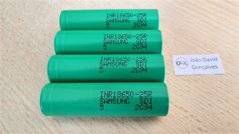 Pilha bateria 18650 Samsung 25R 2500 mAh 20A recarregável Santa Joana