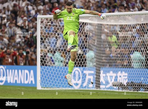 Al Daayen Qatar Argentina Goalkeeper Emiliano Martinez