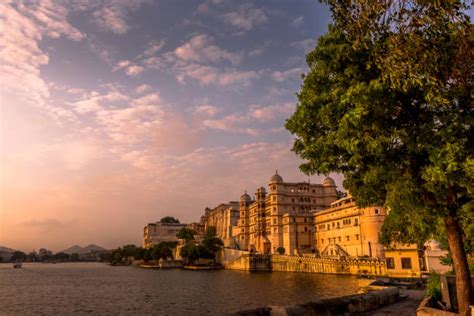 780+ Lake Pichola Sunset Stock Photos, Pictures & Royalty-Free Images ...