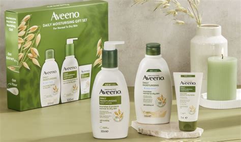 Aveeno unveils this year’s Christmas 2023 gift sets | MagicMum.com