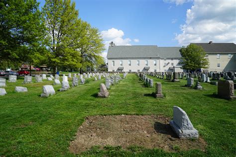 Mennonite Memorial Gardens Fasci Garden