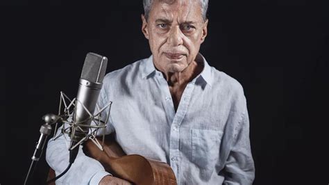 80 anos de Chico Buarque relembre sua jornada na música brasileira