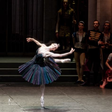 Ballett Zürich s Viktorina Kapitonova and Alexander Jones in Alexei