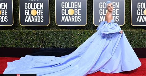 Objet De Toutes Les Convoitises La Robe De Lady Gaga Vol E Aux