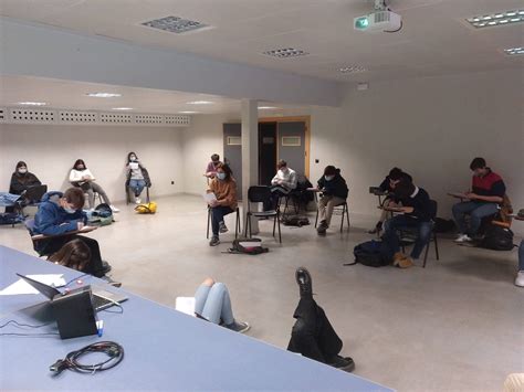 Otra forma de ir hacia el futuro – Colegio Santa María del Pilar