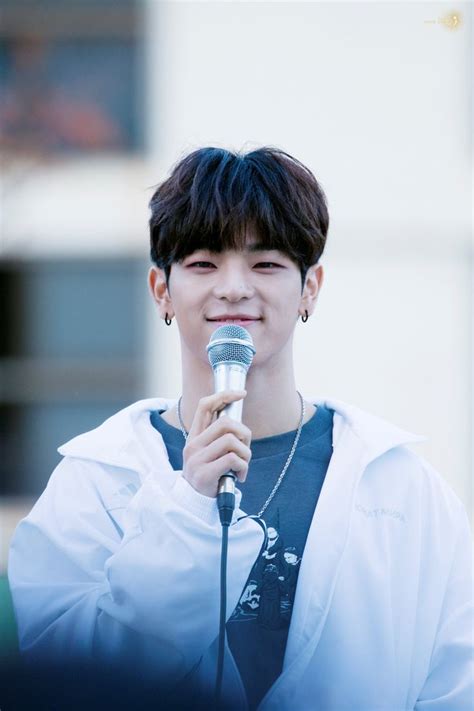 Ghim của ur fav chicken nugget trên Stray Kids