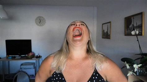 Yawning With A Close Uvula ORDER Blonde Stories Clips Sale