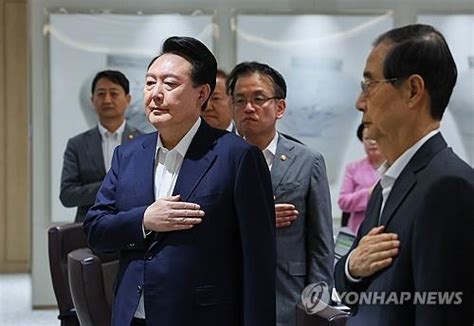 尹대통령 체코 원전 우선협상에 1천조원 원전 시장 교두보