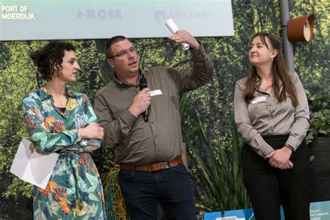 Refurb Battery Productions En Knaapen Groep Winnaars Derde Editie