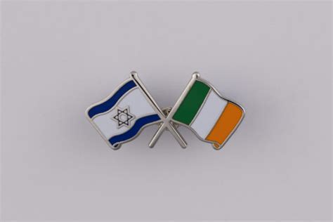 Lapel Pin With Flags Irish Jewish Museum