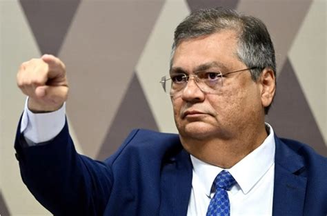 Dino é sorteado relator de recurso de Bolsonaro contra multa imposta